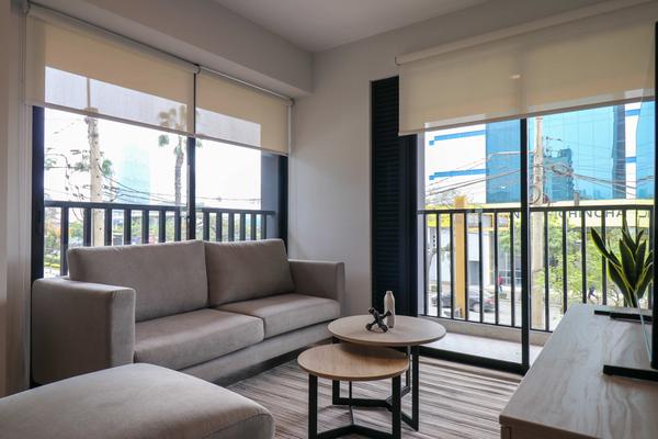 Graceful 1BR w/ Perfect Balcony in Miraflores