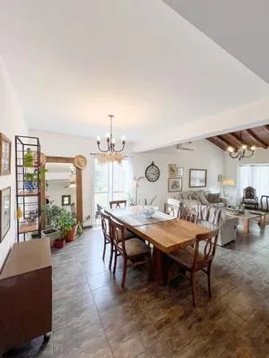 Stylish 2BR Home with Air Conditioning
