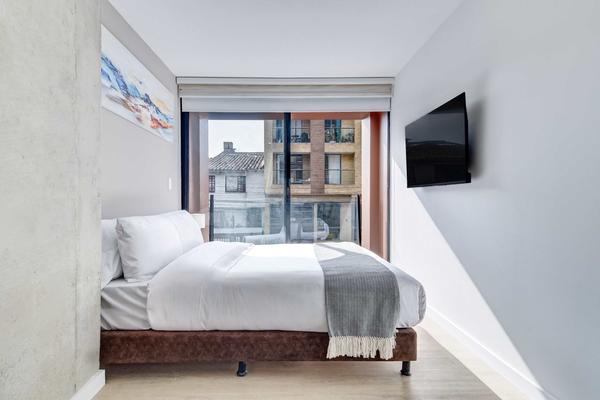 Inviting Loft w/ Balcony in Usaquen