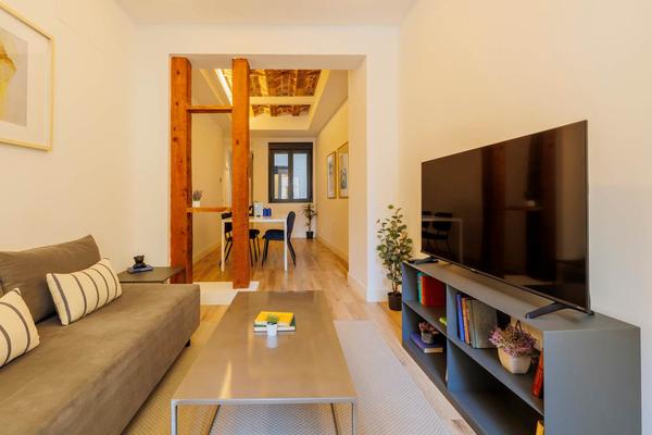 Exceptional 2BR at Palacio Real