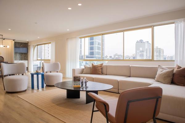 Radiant 3BR Seaview with Great Deco in Miraflores