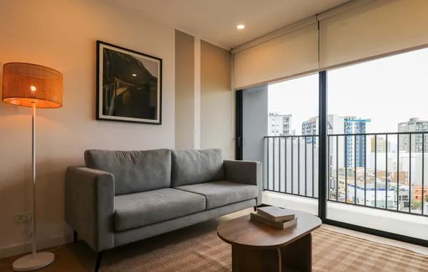 Upscale 2BR w/ Balcony & View in Miraflores