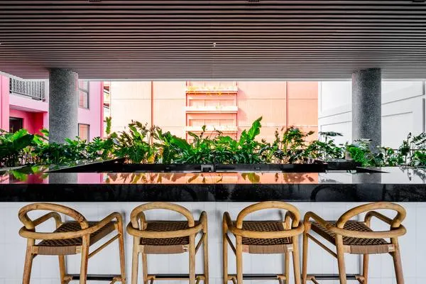 Trendy 2BR w/Balcony in the Heart of Centriqo