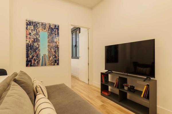 Engaging 3BR at Palacio Real