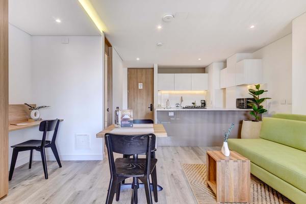 Spotless Loft w/ Balcony in Santa Barbara