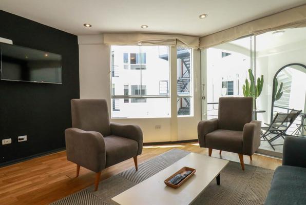 Artistic 3BR in Barranco