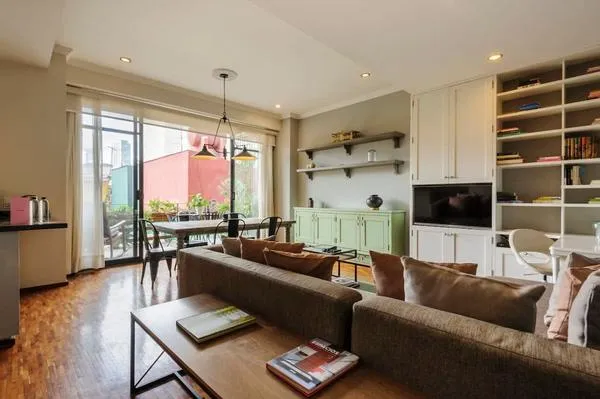 Cozy 2BR with Terrace in the heart of Roma Norte