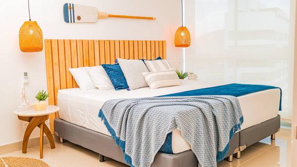 Majestic 3BR with Fantastic Pool in Bolivar