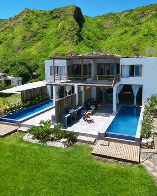 Elegant 3BR House in Punta Sal
