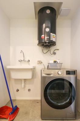 Fabulous 2BR w/ Balcony in Miraflores