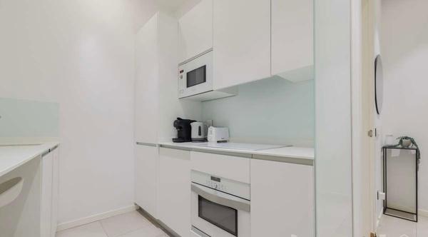 Chic 1BR in the Vibrant Chueca Neighborhood