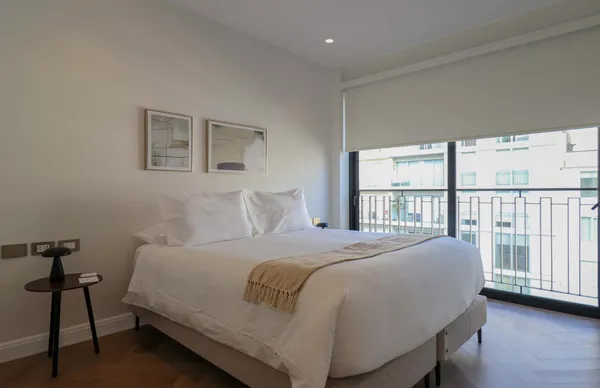 Enjoyable 2BR Stay w/ Balcony in Miraflores
