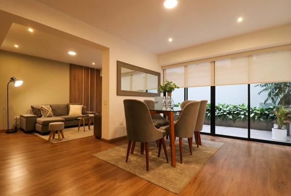 Spacious & Elegant 2BR w Terrace in Miraflores