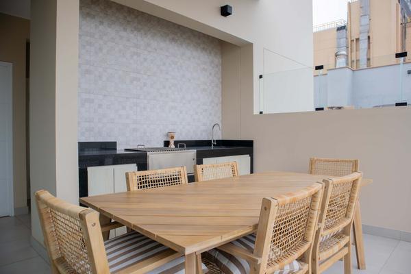 Glorious 2BR w/ Perfect Balcony Near Kennedy Park
