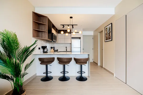 Stylish 1BR w/ Balcony in San Francisco