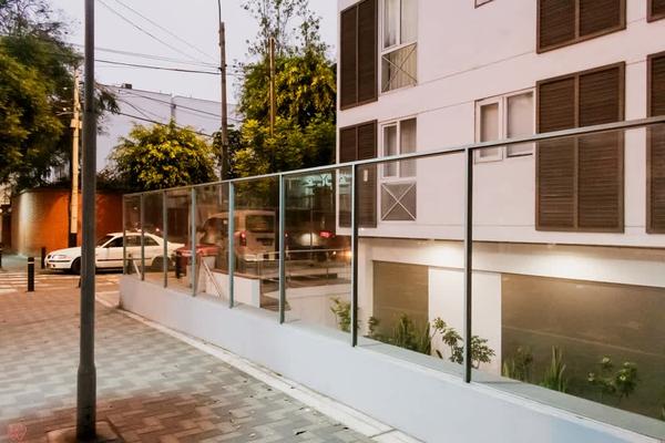 San Martin 7 · San Martin 7 /Sofisticado Barranco