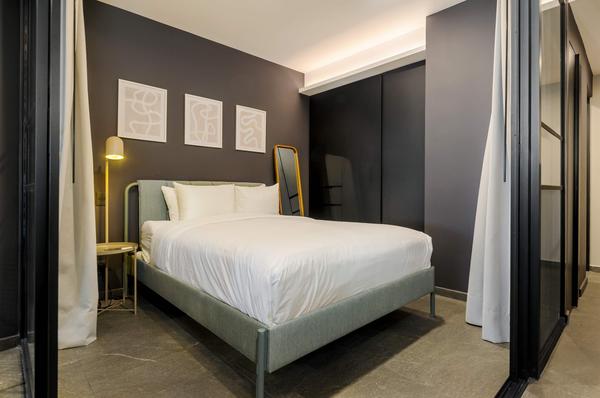 Engaging 1BR w/ Terrace in Tabacalera