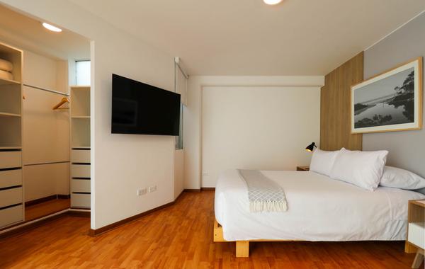 Chic 3BR with Patio in Barranco