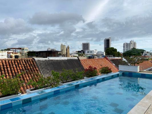 Fantastic House w/ Amazing Pool in Cartagena