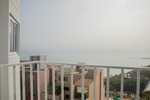 Oceanview 2BR Apartment w/ Pool in Barranco