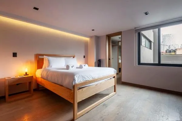 Magical 2BR w/ Amazing Balcony in Roma Norte