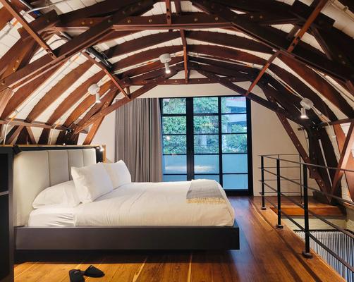 Amazing Duplex w/ Perfect Deco in Poblado