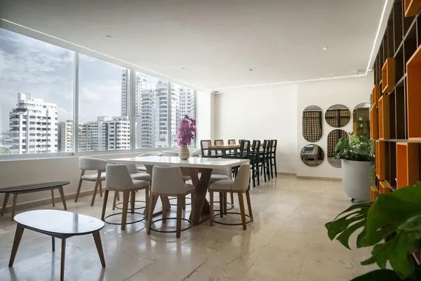 Trendy 2BR in the Heart of Bocagrande