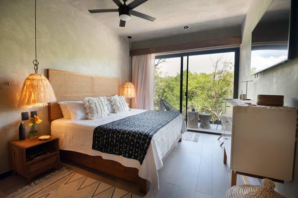 Dazzling 1BR w/ Balcony in Trendy Tulum