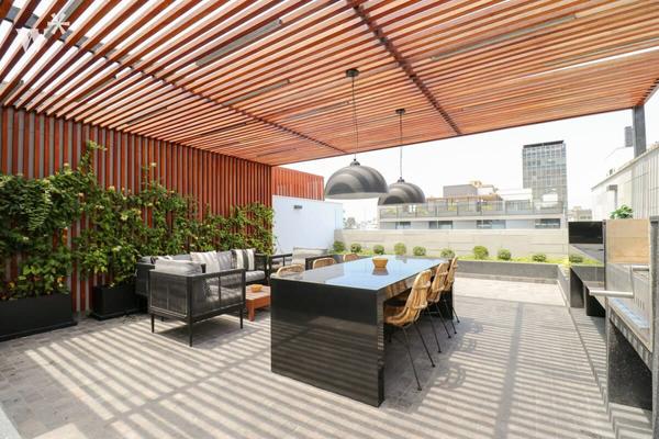 Fantastic 2BR with Balcony in Miraflores