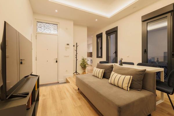 Engaging 3BR at Palacio Real