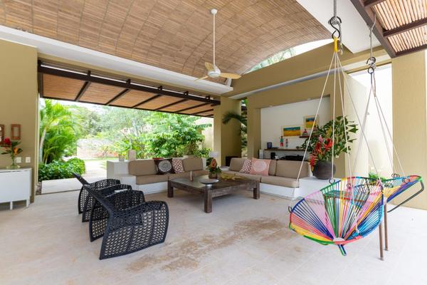 Beautiful 4BR Villa at Mesa de Yeguas