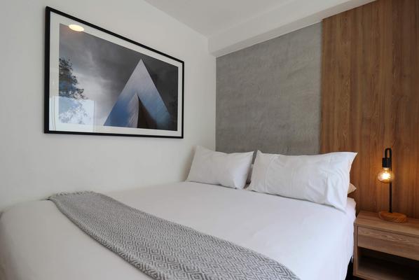 Relaxing 3BR Stay in Barranco w/ Balcony