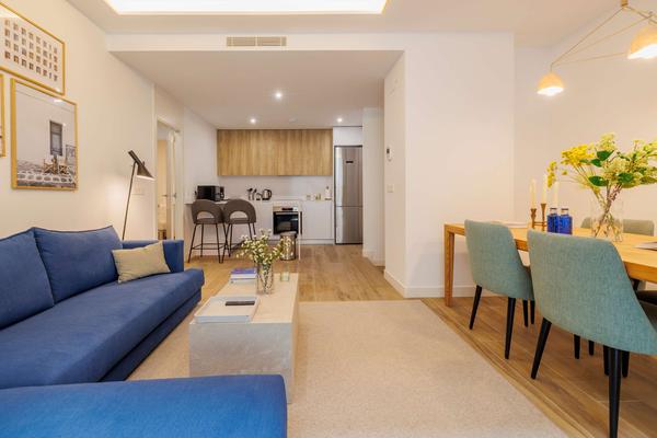 Comfy 2BR w/ Great Terrace in Chueca