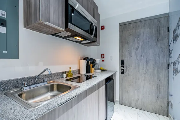 Dreamy Loft in Balboa w/ Cinta Costera Views