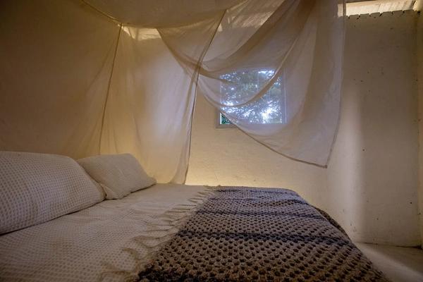 Resplendent House w/ Modern Deco