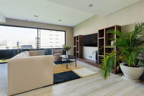 Inviting 2BR Penthouse with Terrace in Condesa
