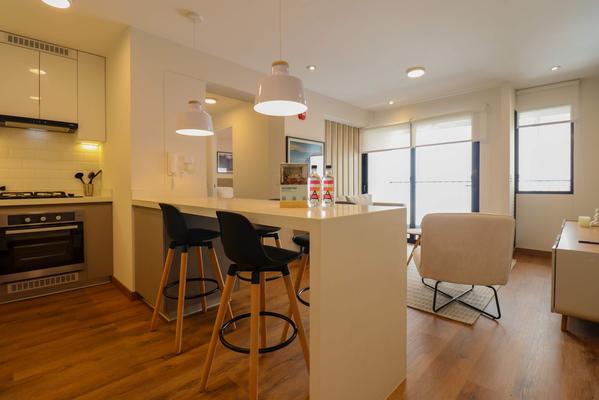Amazing and Cozy 2BR w/ Balcony in Miraflores
