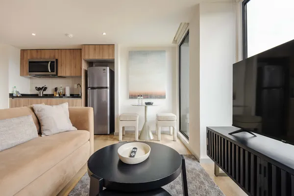 Modern 2BR w/ AC in Prime Cuauhtemoc