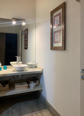 Unique 2BR House w/ AC & Vineyard Views