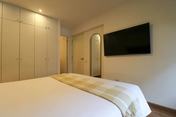 Shimmering 2BR w/ Sunny Terrace in Miraflores