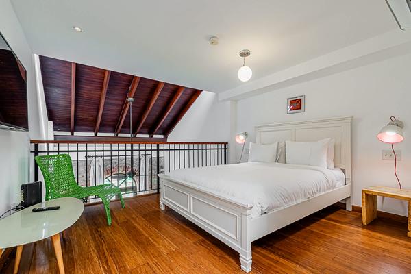 Grandiose 1BR with Balcony in San Felipe