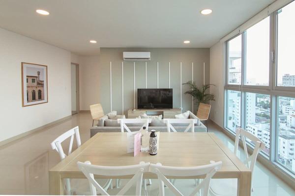 Upscale 3BR w/ AC in Cartagena