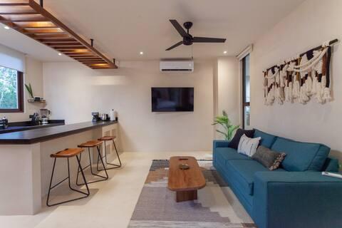 Cozy 1BR Stay with Terrace & Jacuzzi in Tulum