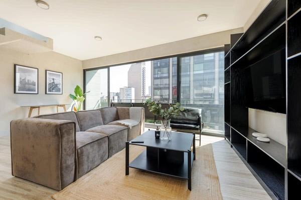 Deluxe 2BR Penthouse w/ Terrace in Condesa