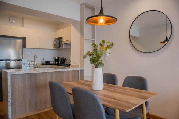 Picturesque 2BR with Fantastic Pool in Miraflores