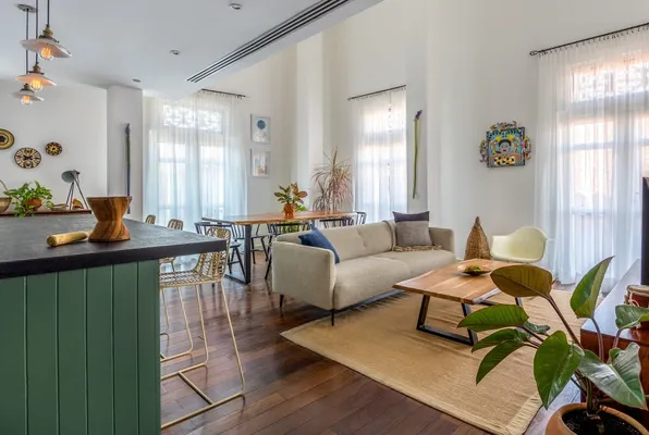 Exclusive 2BR in Casco Antiguo