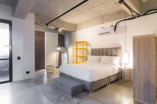 Captivating Loft with Balcony in Laureles