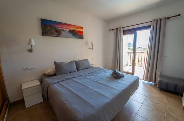 Stylish 3BR Villa with Pool & Terrace