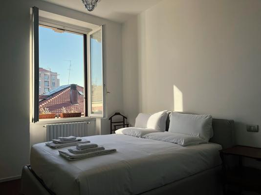 Amazing 2BR with Fantastic View in Porta Venezia