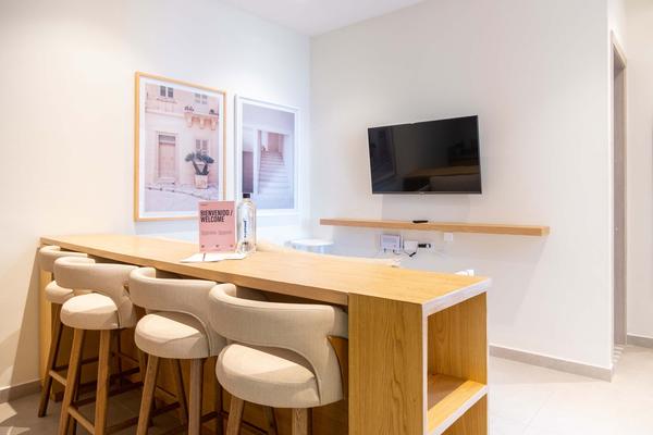 Pristine 2BR w/ Lovely Terrace in CTG